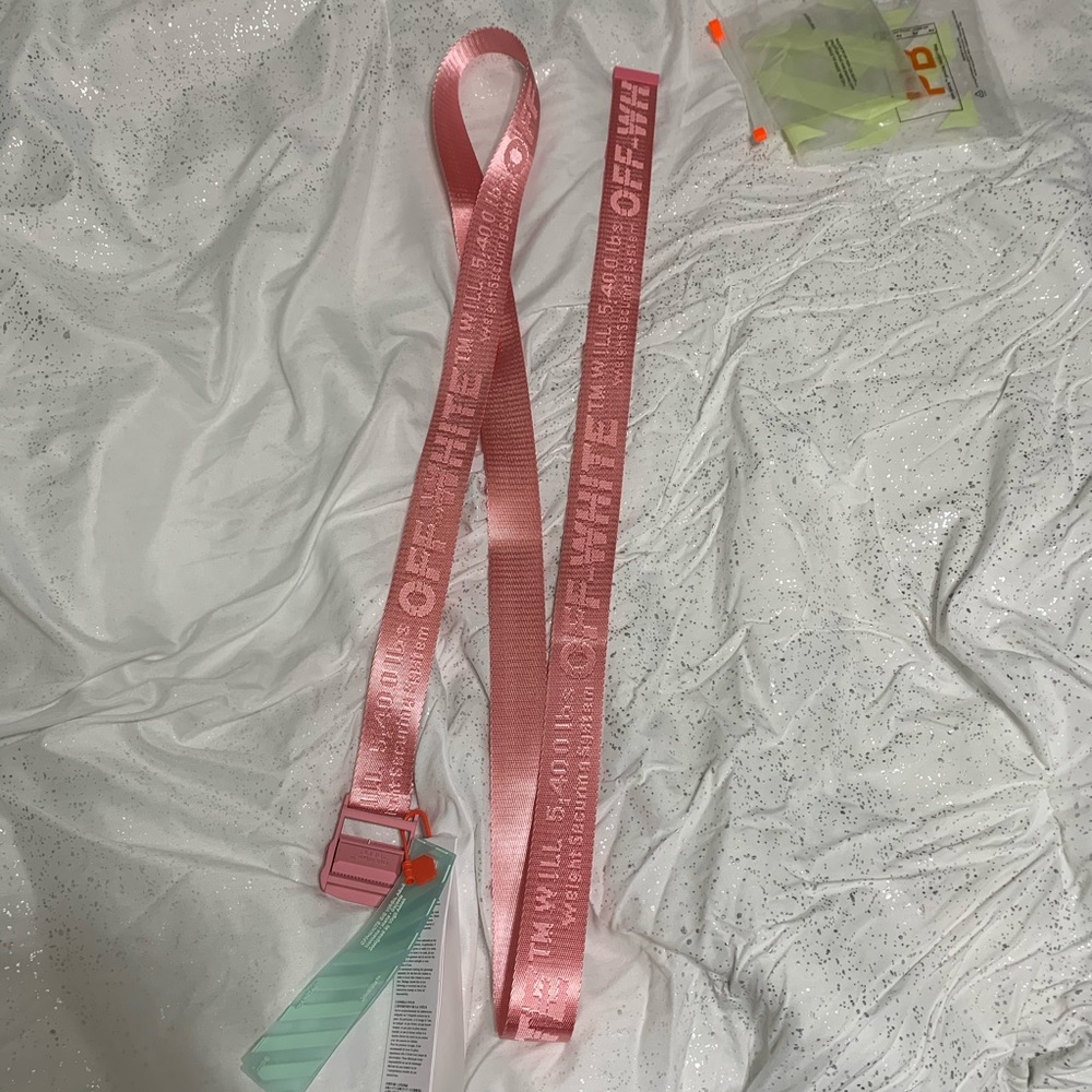 OFF-WHITE INDUSTRIAL BELT